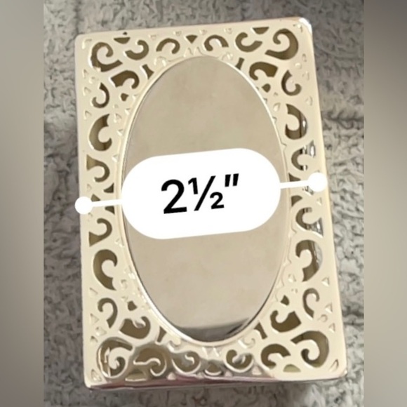 THINGS Remembered Trinket Jewelry Box Silver Tone filigree - Picture 10 of 11